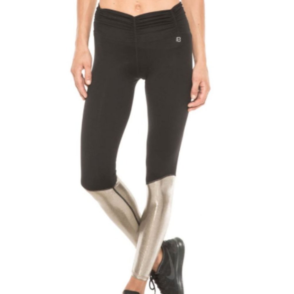 Calle Black & Silver Legging